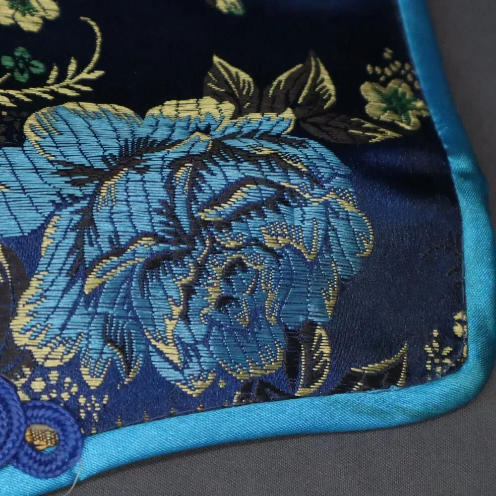 Silk Oriental Tri-fold Wallet 7x3.5